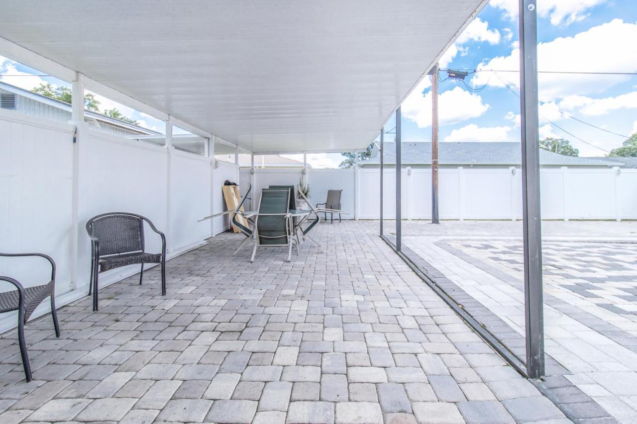 6 Bedroom Bucs Airport Mall Beach Wifi Tampa Exterior photo